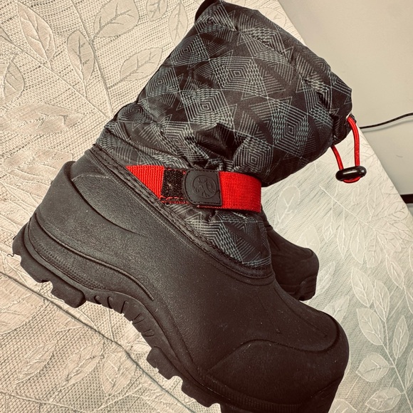 ❄️ Northside Kids Snow Boots | Size 2 | 3M Thinsulate | Water-Resistant - Picture 6 of 11